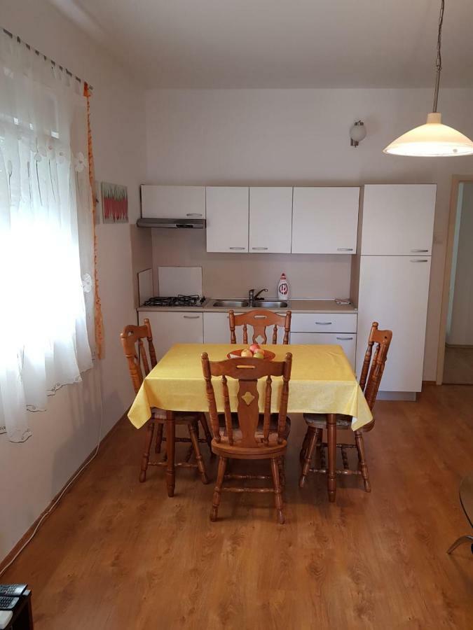 Apartment Olives Задар Екстер'єр фото